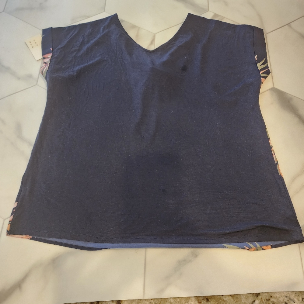 A.n.deawy, NWTO, Women's size Large vneck blue blouse with floral print. - Picture 2 of 11